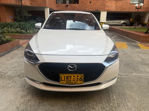 Mazda 2 grand touring LX 2024