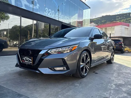 NISSAN SENTRA SR 2023  2.0L GASOLINA VERSION FULL EQUIPO