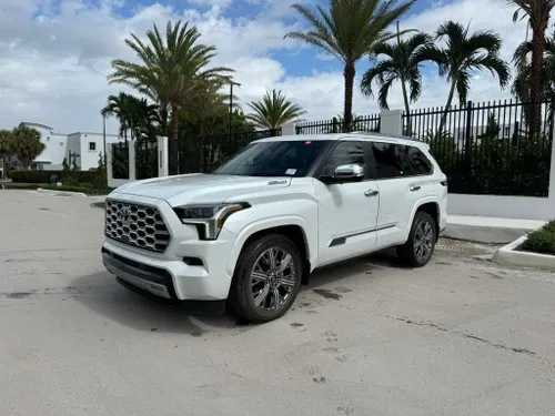 Toyota Sequoia Capstone 2026