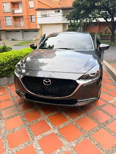 Mazda 2 skyactiv g