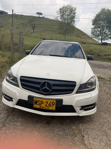 MERCEDES BENZ C250 MODELO 2012 