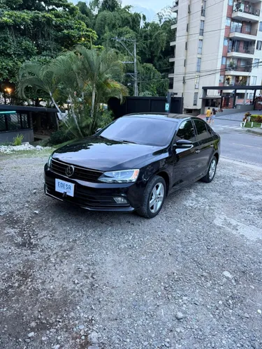 VOLKSWAGEN JETTA TRENDLINE 2.0