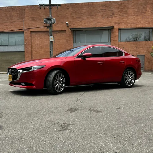 MAZDA 3 GRAND TOURING HÍBRIDO 2.0 MODELO 2023