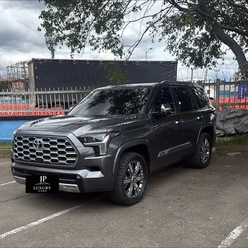 TOYOTA SEQUOIA CAPSTONE 2024