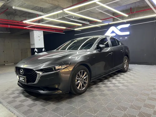 Mazda 3 2.0 Touring At