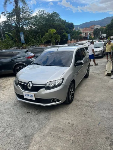 RENAULT SANDERO EXCLUSIVE
