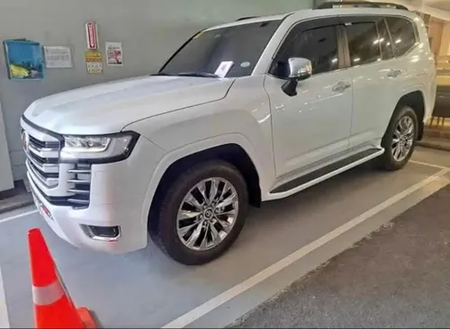 Toyota Lc300 ZX 2025