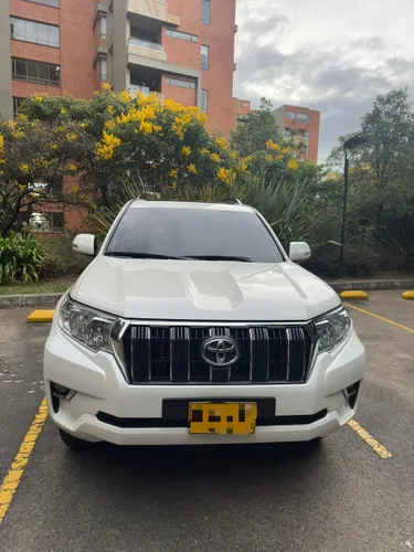 Toyota prado Txl 2.8 2024