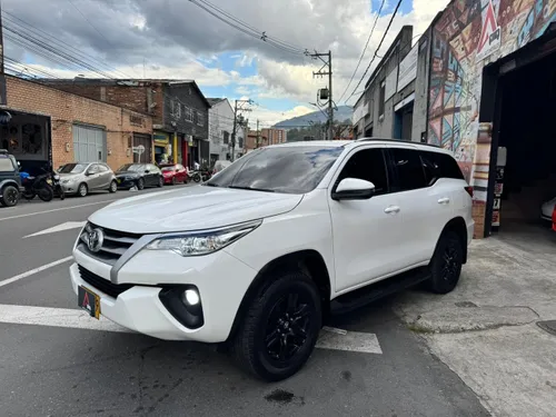 Toyota Fortuner SW4 2018