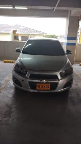 Chevrolet Sonic 2015 automático 