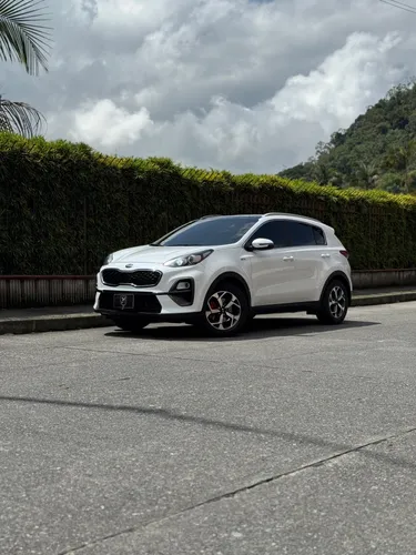 Kia sportage Vibrant diesel Híbrida 2021 AT