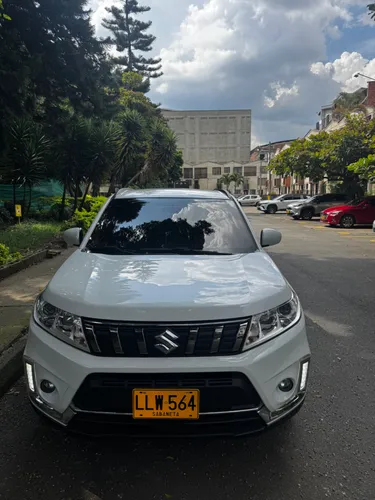 Suzuki Vitara live 4x2 