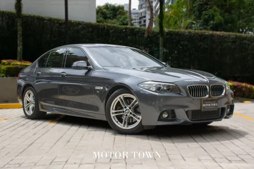 BMW 528i  2016