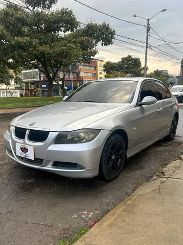 BMW 32Oi E90 2.0cc   MOD 2008