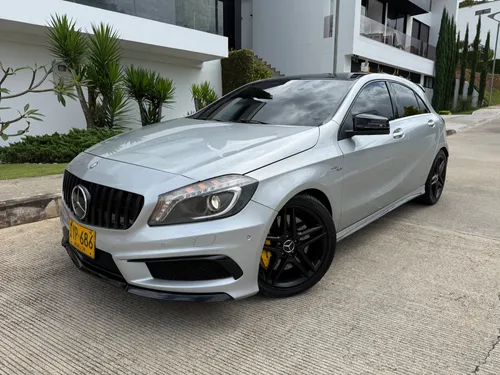 MERCEDES BENZ A45 AMG 