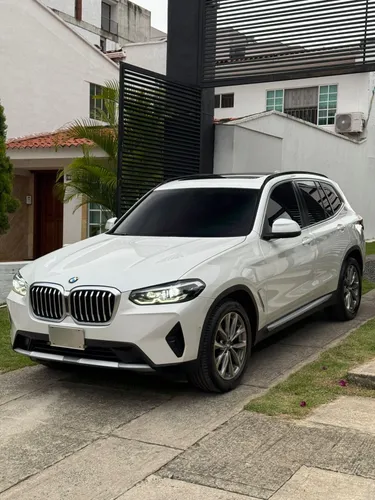 BMW X3 30i