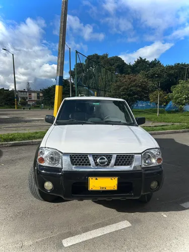NISSAN FRONTIER 2015 4X4 72.000.000 NEGOCIABLES 