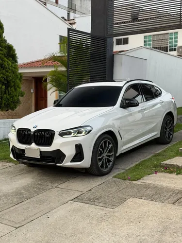 BMW X4 M40i