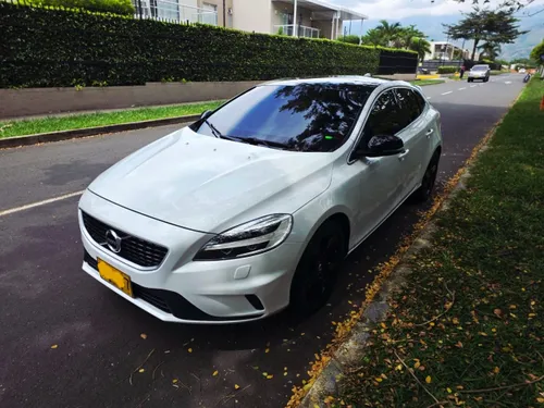 VOLVO V4O BLINDADO