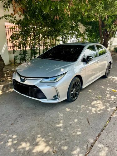 Toyota Corolla SEG híbrido 2022