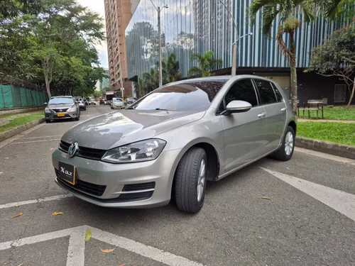 VOLKSWAGEN GOLF 1.6 MECANICO 2017