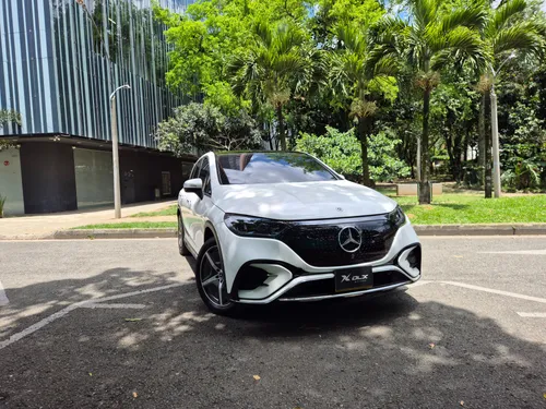 MERCEDES BENZ EQE 100 ELÉCTRICO 