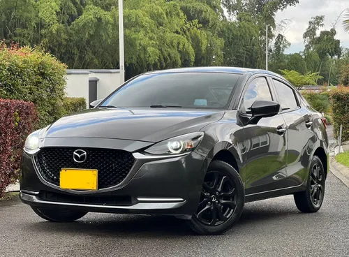 2021 Mazda 2 Grand Touring LX Sedan