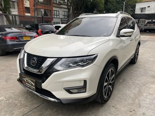 NISSAN X-TRAIL 2022  EXCLUSIVE CONNECT 2.5L 4X4 FULL EQUIPO