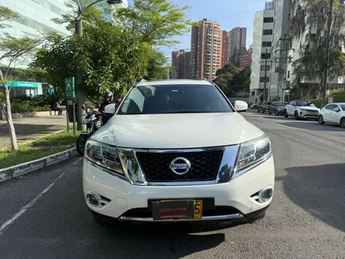 NISSAN PATHFINDER 2015
