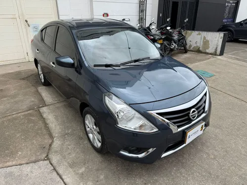 NISSAN VERSA 1.6L ADVANCE 2015