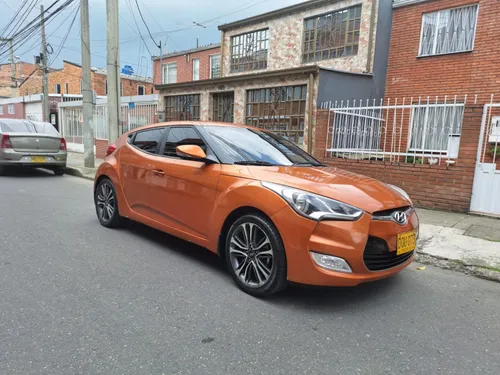 Hyundai Veloster