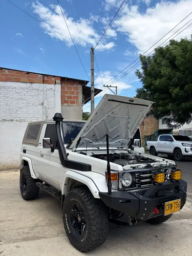 TOYOTA MACHO 1996 MODIFICADO 