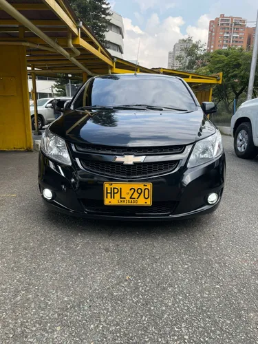 Se vende Chevrolet sail 2014