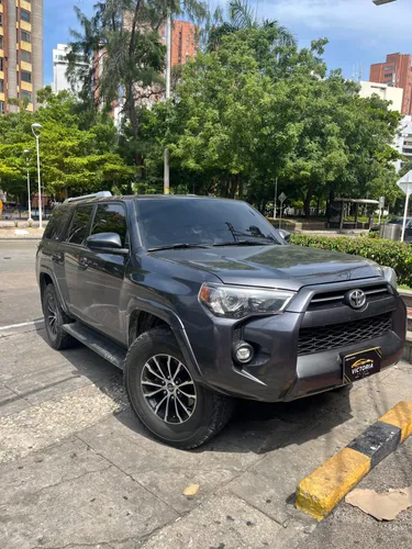 Toyota 4Runner  modelo 2023 21.000 kms 