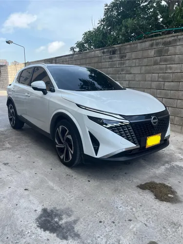 Nissan Qashqai exclusive turbo nueva generación modelo 2026 3000 kms 