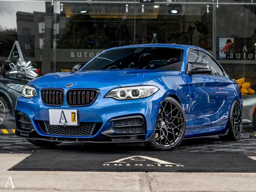 BMW M240I 