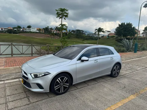 Mercedes Benz A200 2021