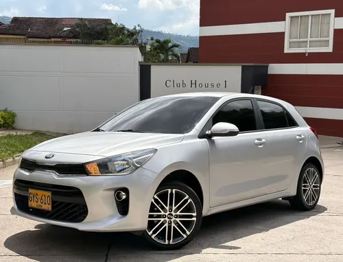 Kia Rio Hatchback 2021