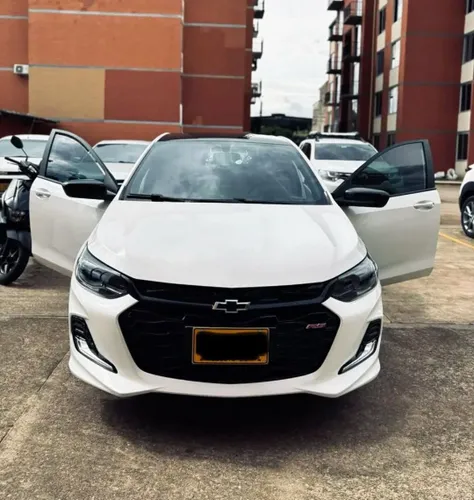 Chevrolet Onix RS Turbo 