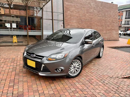 FORD FOCUS TITANIUM 2014