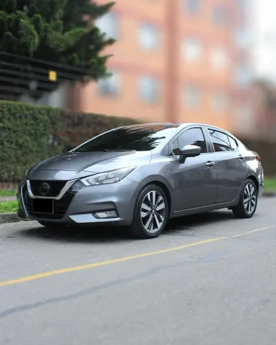 NISSAN VERSA ADVANCE