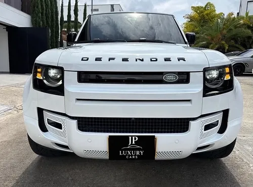 LAND ROVER DEFENDER 110 X-DYNAMIC S PHEV