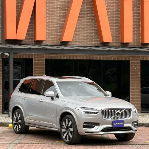 Volvo XC90 T8 híbrida 2024