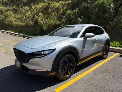 MAZDA CX30 GRAND TOURING HÍBRIDO 2024 