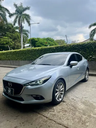 MAZDA 3 GRAND TOURING 2019