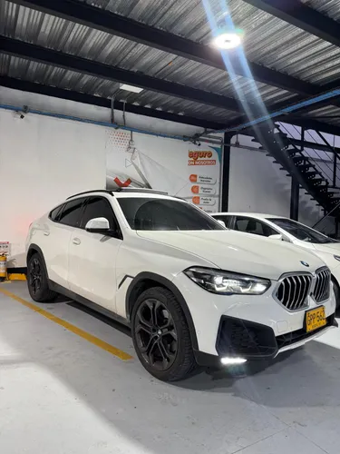 BMW x6 40i 2020