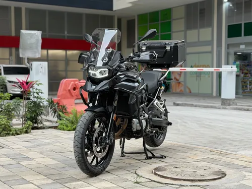 BMW F750 GS TRIPLE BLACK 2024