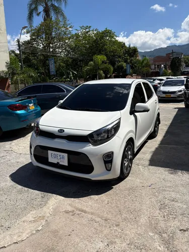 KIA PICANTO ZENITH 1.2 AT