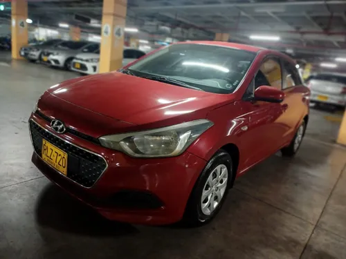 HYUNDAI I20 5DR 1.4 L MT CC 1368