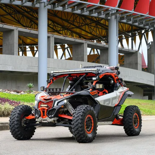 CAN-AM MAVERICK X3 RC TURBO  2022